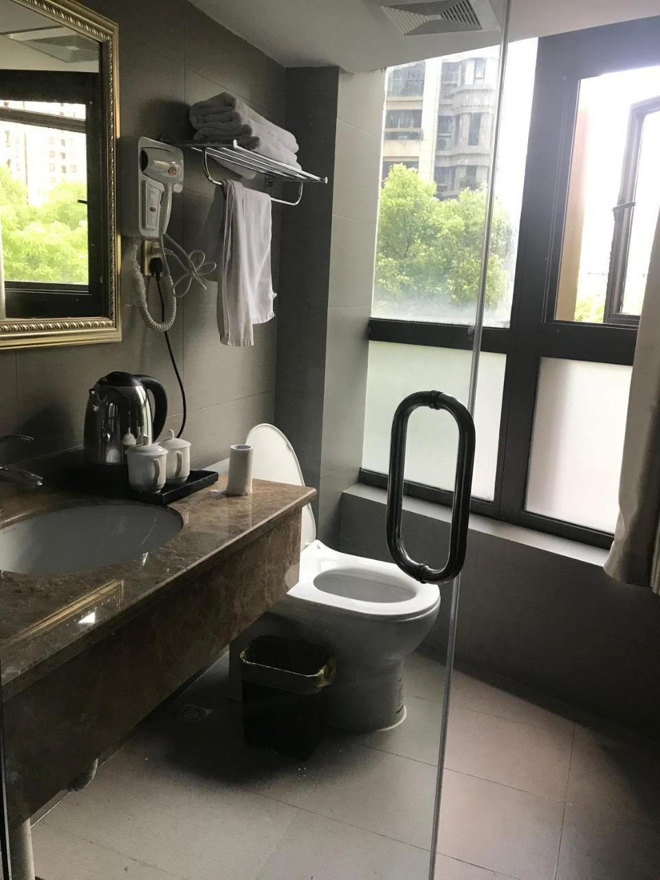 Shanghai Railway Hotel Extérieur photo